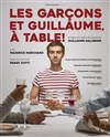 Les garçons et Guillaume, à table - 