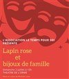 Lapin rose et bijoux de famille - 