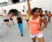 Initiation à la zumba Le Moulin  Caf Affiche