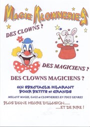 MagiKlowneries Le Petit Thtre Magique Affiche