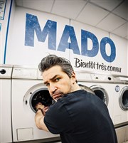 Mado dans Bientôt très connu Golden Comedy Spot Affiche