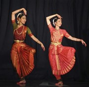 Vanishree et Luân, Duo de Bharata Natyam Centre Mandapa Affiche