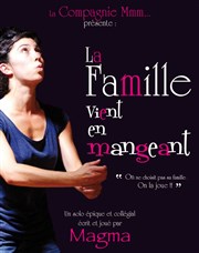 La famille vient en mangeant La Basse Cour Affiche