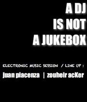 A DJ Not a Juke Box MizMiz caf Affiche